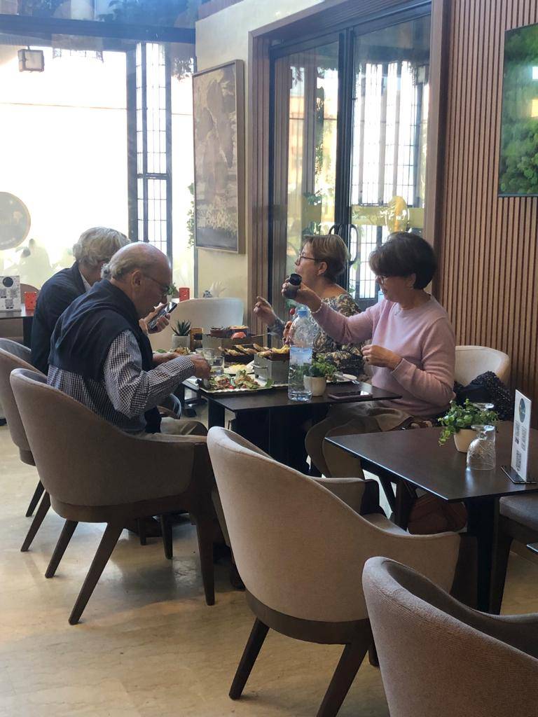 Experiencia de almuerzo, restaurante marroquí Chouf L'Or con recogida