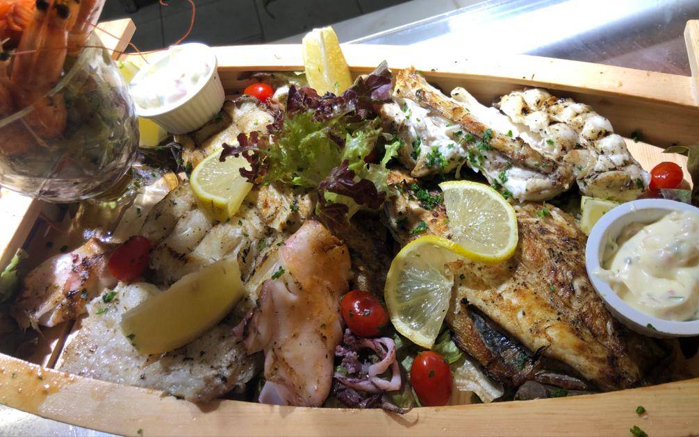 Experiencia de almuerzo, restaurante marroquí Chouf L'Or con recogida