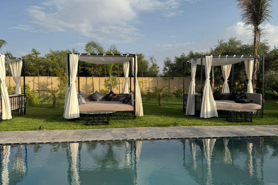 Pase de un día a Marrakech con piscina, almuerzo y transporte incluidos - Relájese