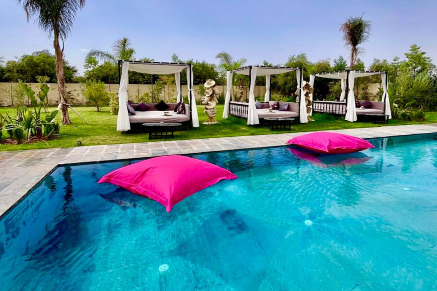 Pase de un día a Marrakech con piscina, almuerzo y transporte incluidos - Relájese