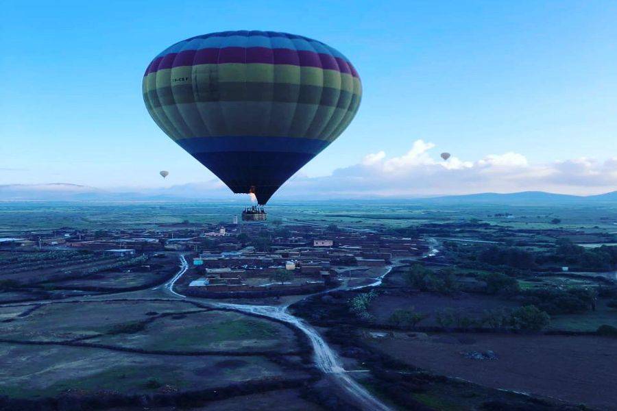 Aventura en globo aerostático al amanecer en Marrakech