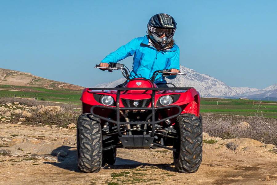 Quad, paseo en camello y cena en el desierto rocoso de Agafay