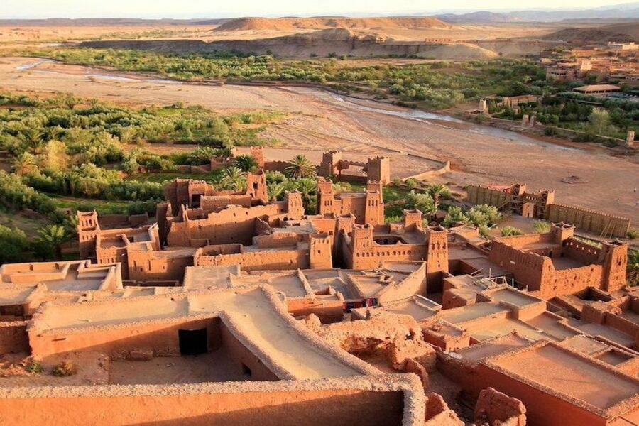 Excursión de un día a Ouarzazate y Kasbah Ait Ben Haddou 