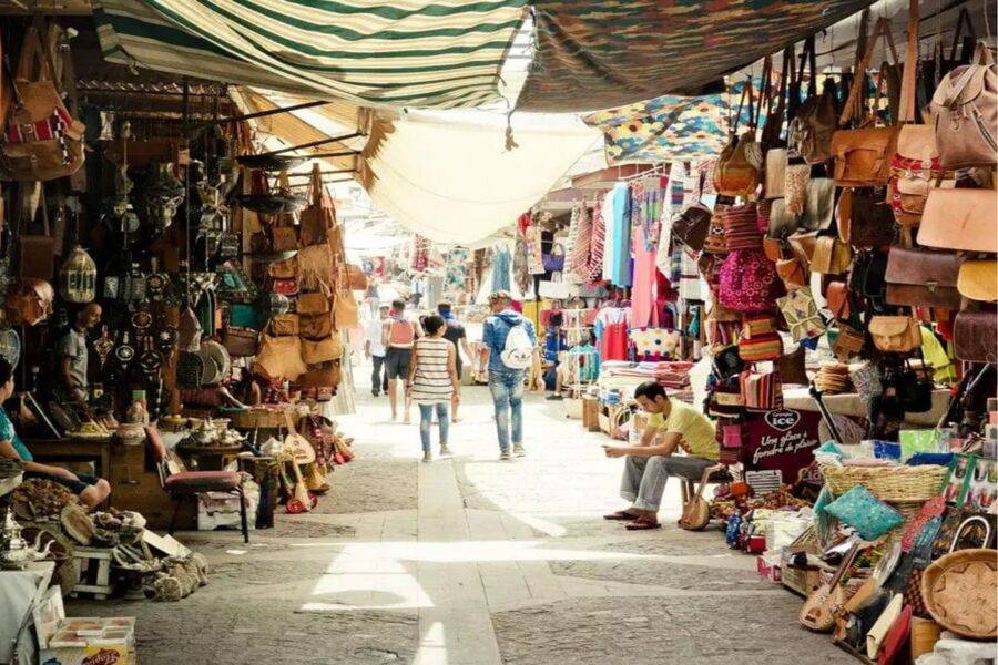 Viaje 7 DÍAS desde Tánger y Ciudades Imperiales a Marrakech