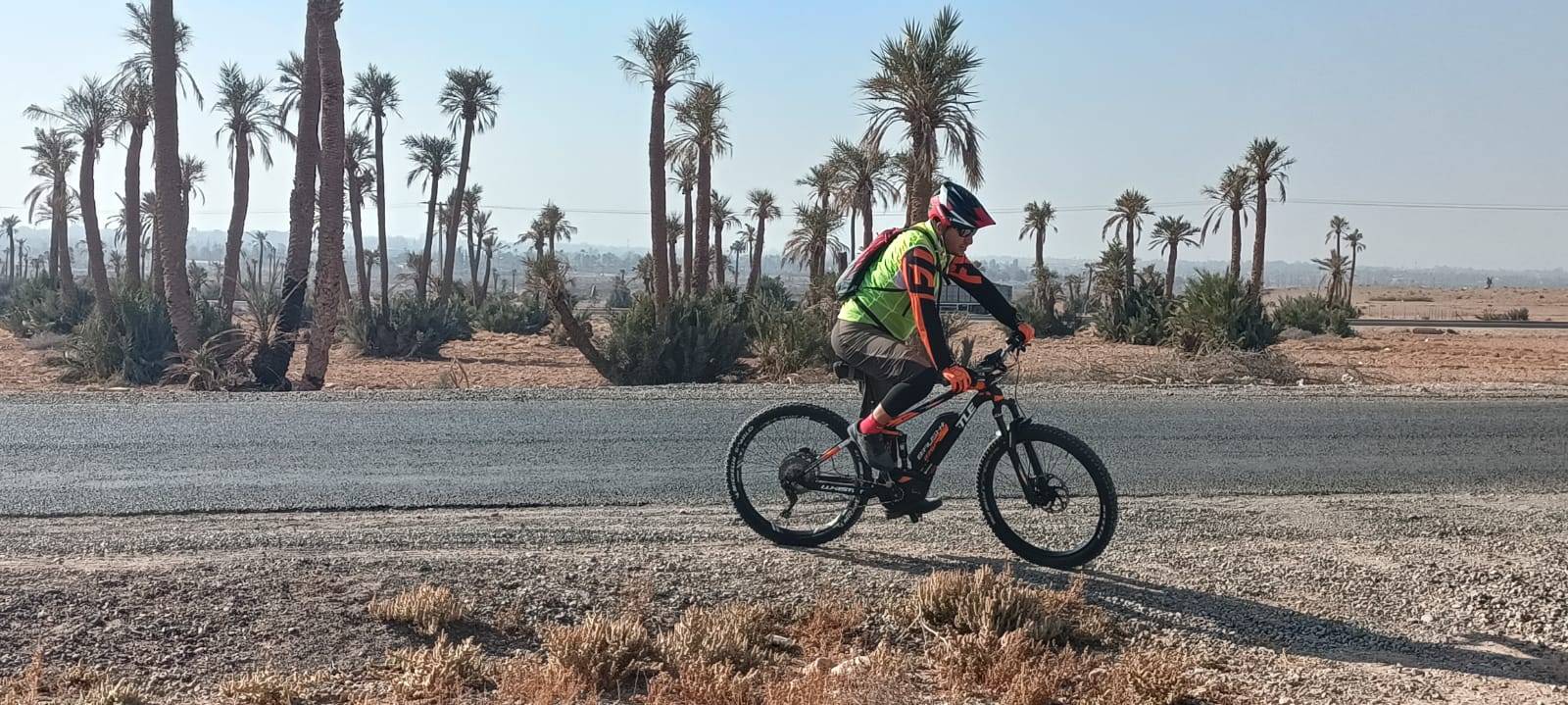Tours en bicicleta en Palmeraie Marrakech medio día