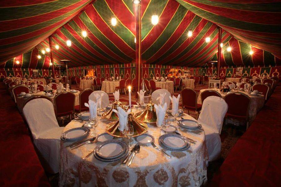 Deliciosa cena con el espectáculo histórico de fantasía y danza.