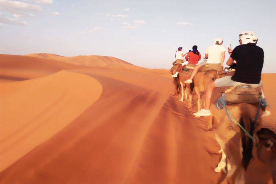 Tour privado en el desierto de Merzouga en media pensión saliendo de Casablanca