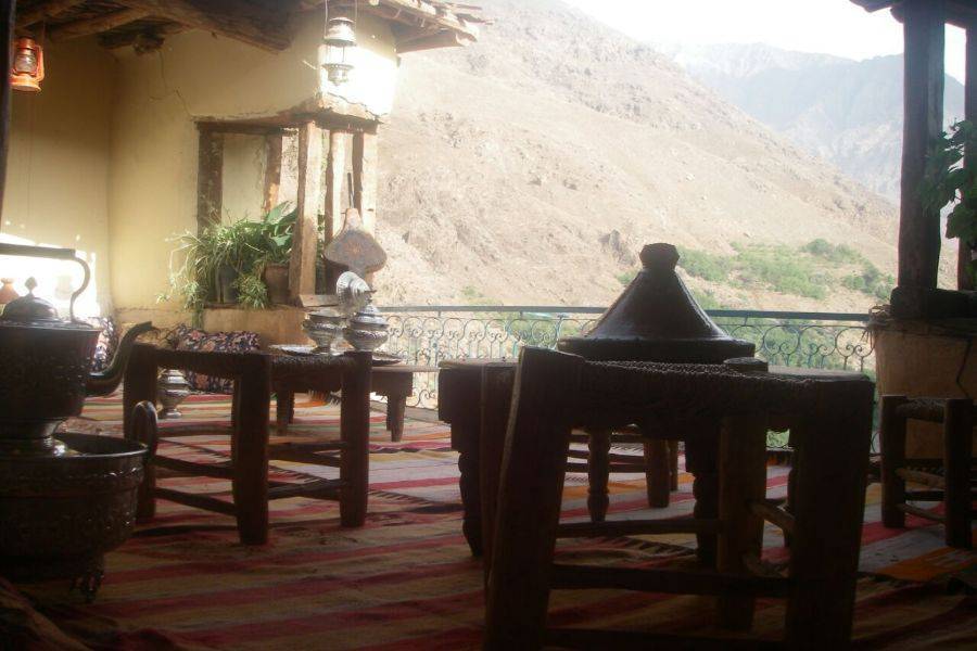 Montaña del Alto Atlas Imlil con paseo en camello y cena en el desierto de Agafay
