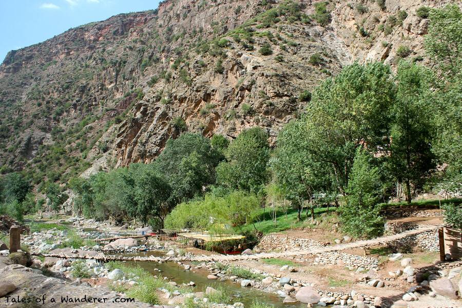 Excursión de un día al valle de Ourika y las montañas del Atlas